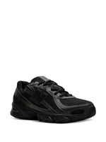 New Balance 740 Triple Black