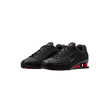 Nike Shox – Élégance Urbaine et Confort Dynamique